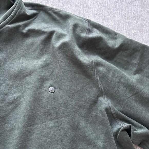 NWOT Vuori Men's Green Coronado Hoodie - Picture 3 of 5